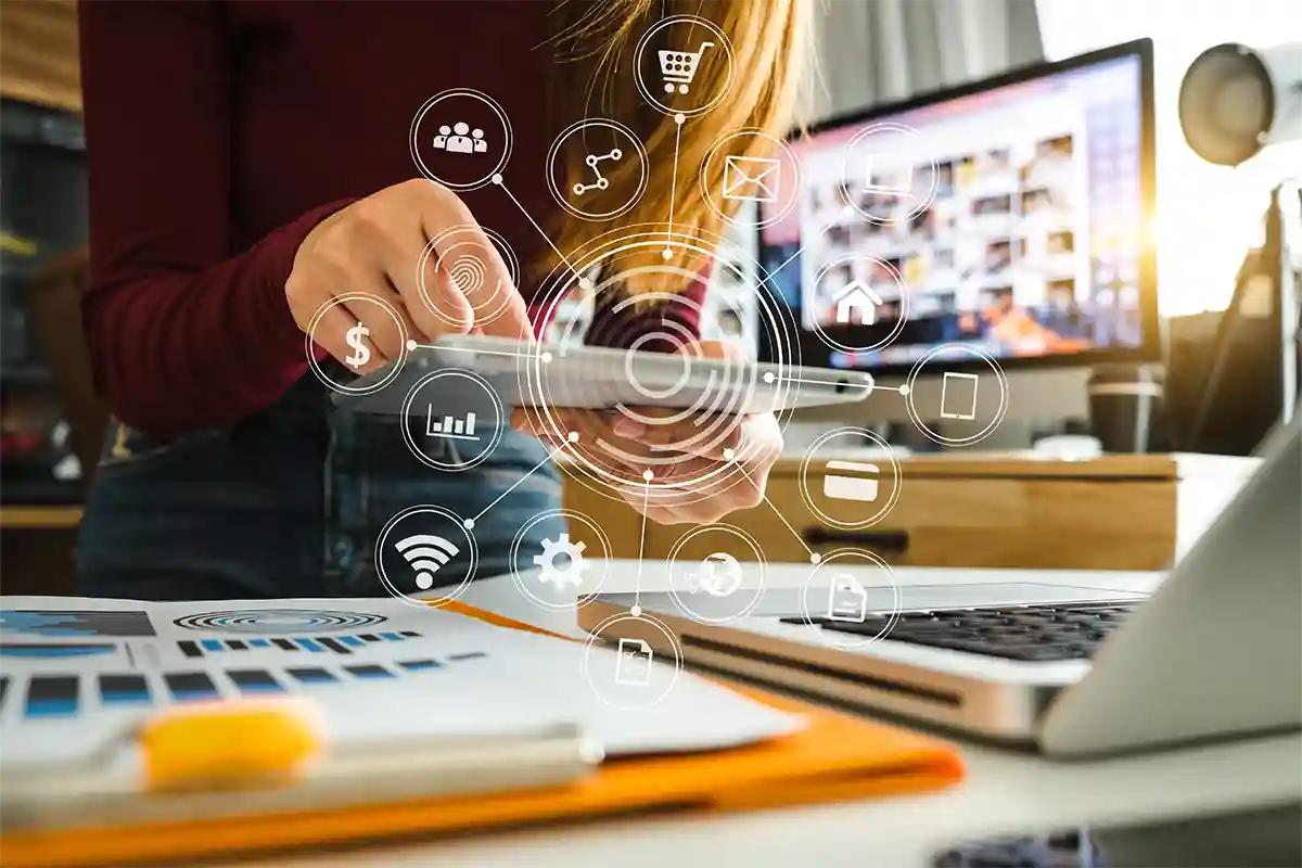 DVTXT67-1 experiencia de usuario, tienda en línea, compras en línea, e-commerce, plataforma de ventas