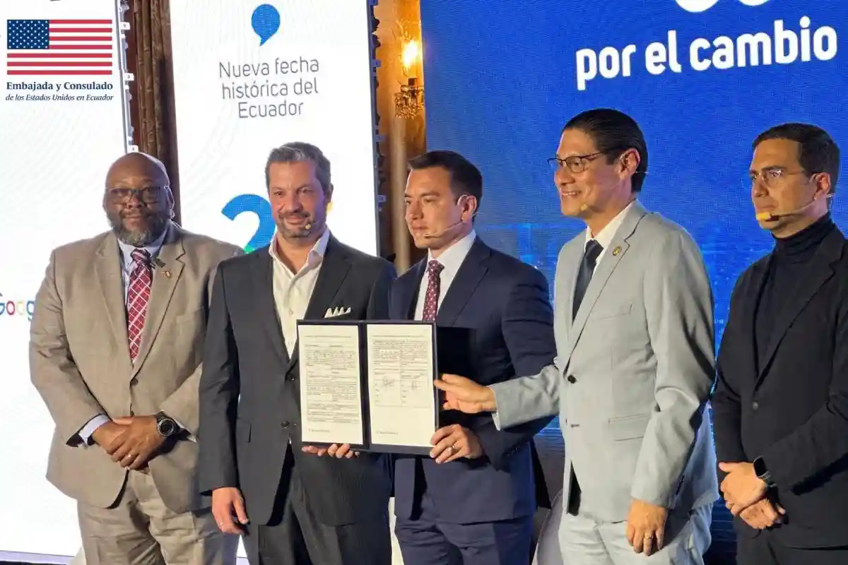 Firma del Acuerdo Marco de Alianza (AFA) entre Google Cloud y Ecuador” (España, Ecuador).