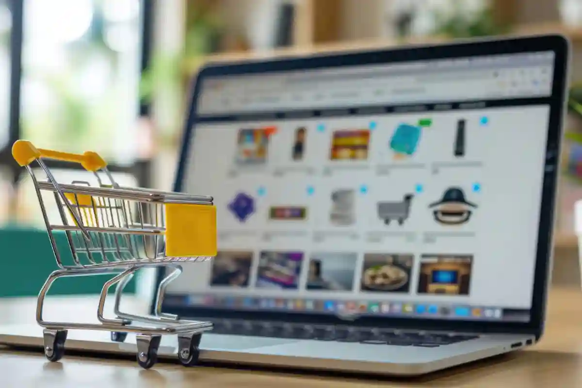 Comercio electrónico en Ecuador<br />
Mercado Ecuador<br />
Ventajas del comercio electrónico<br />
Mercado de ventajas<br />
Estrategia digital Ecuador, tienda en línea, compras en línea, e-commerce, plataforma de ventas